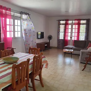  Appartement Les 4l Caïmite